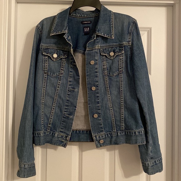GAP Jean Jacket - Picture 3 of 7
